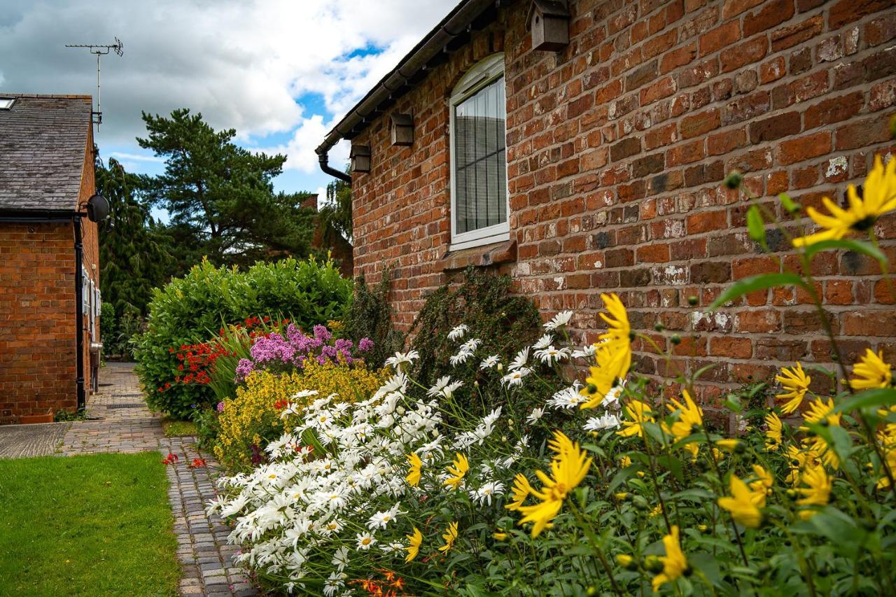 Higher Farm Malpas  Exterior photo